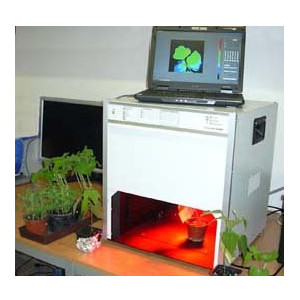 Closed FluorCam FC 800-C – настольная система для имиджинга флуоресценции хлорофилла образцов растительного происхождения