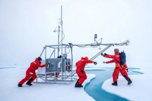 Аномальное потепление зафиксировано в Арктике и в Антарктике